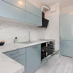Plac Unii By Renters * גדינייה