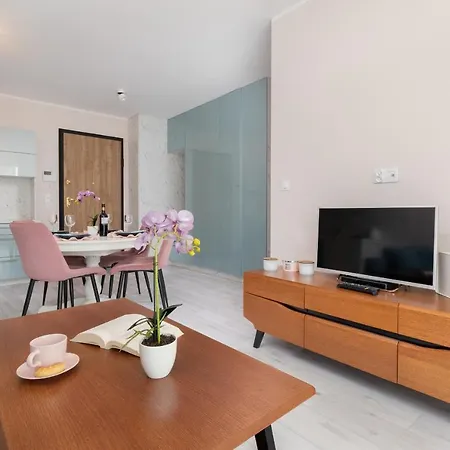 Plac Unii By Renters 그디니아