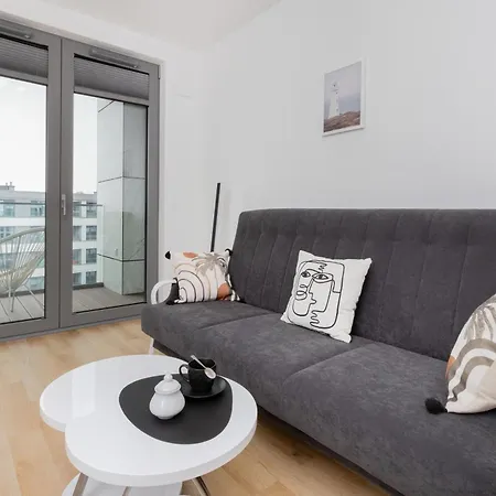 Plac Unii By Renters 아파트 *