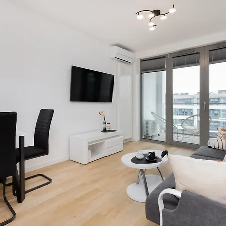 Plac Unii By Renters 아파트 *