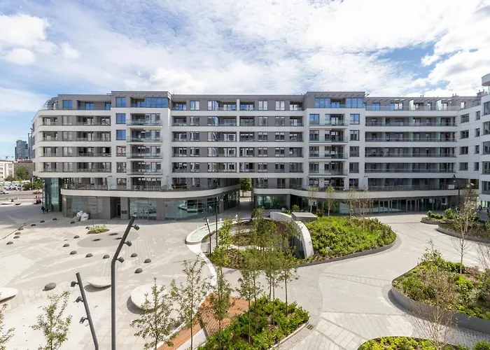 Plac Unii By Renters Apartment *