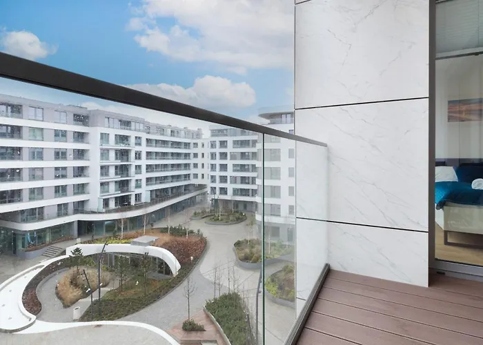 Apartment Plac Unii By Renters