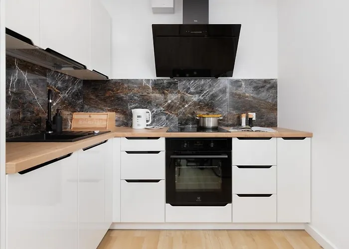 Apartment Plac Unii By Renters *